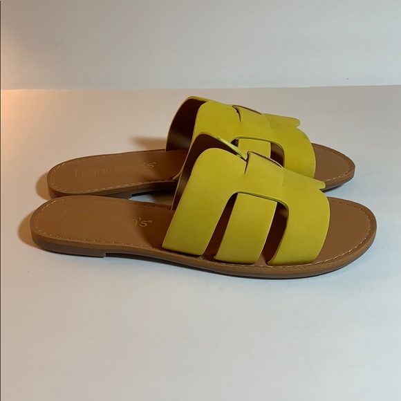 Francesca’s Ladies Shoes - Ladies Size 6 - Picture 2 of 3